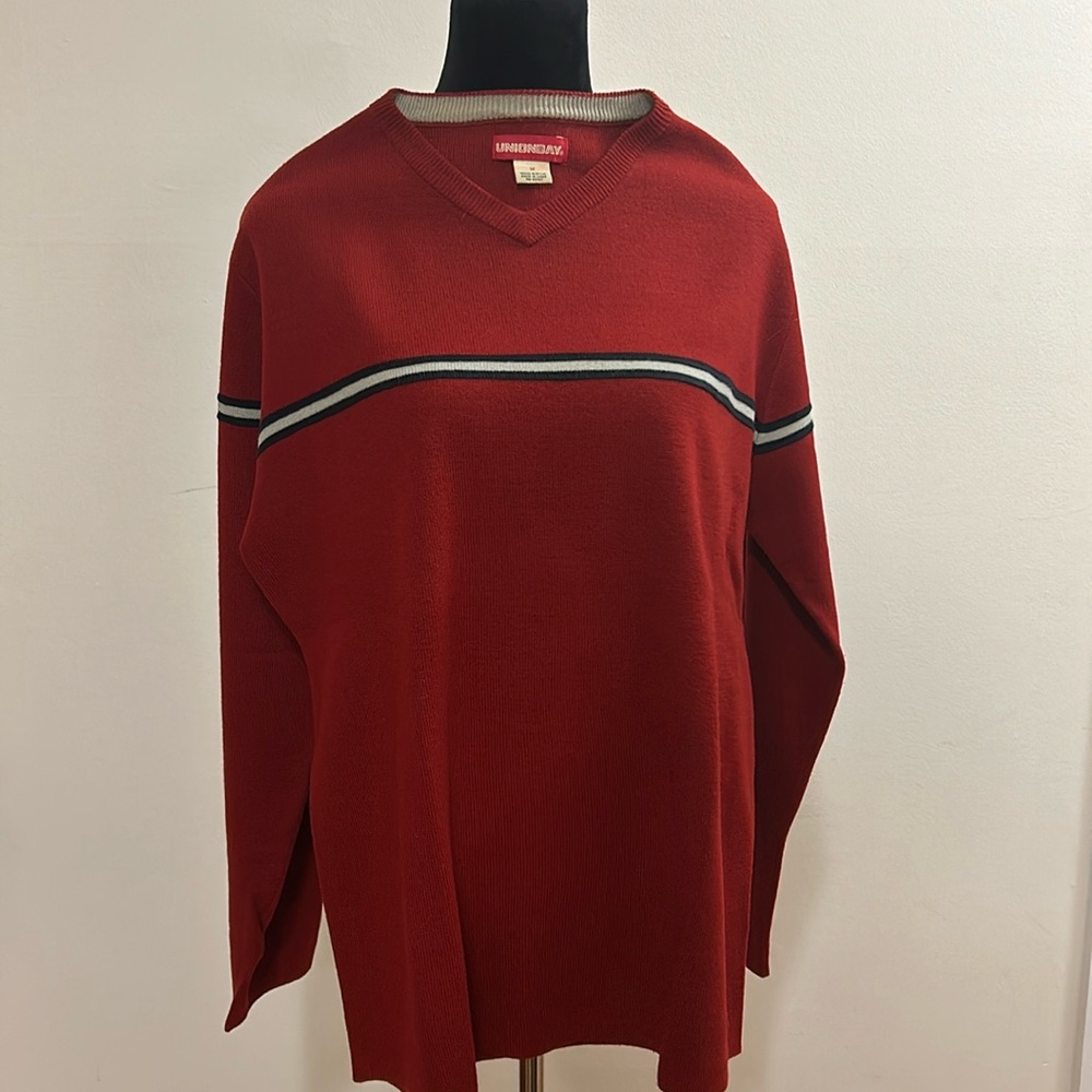 Unionbay V neck sweater